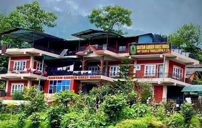 Lodge Gautam Garden